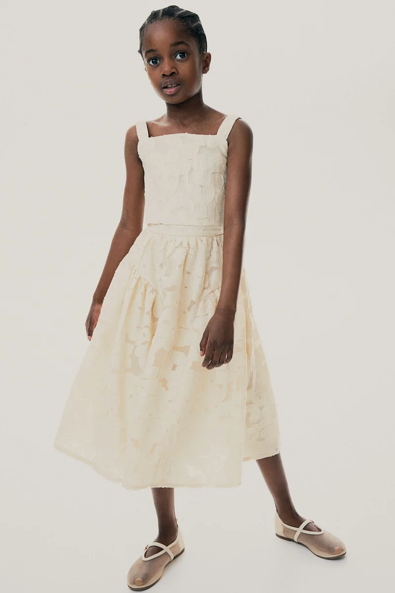 اتش اند ام بلوزة قصيرة من الجاكار